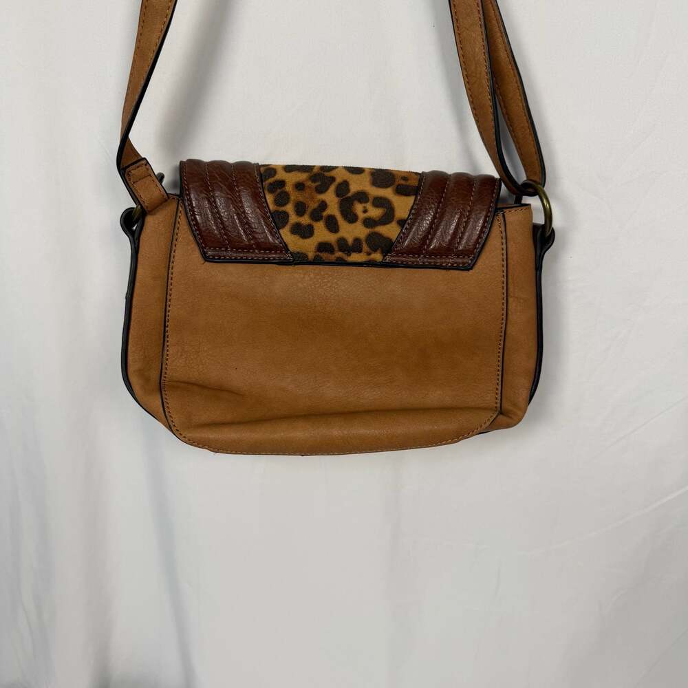 Justin Leopard Print Faux Leather Crossbody Saddle Bag - Picture 3 of 9